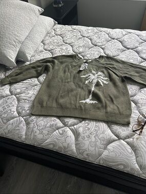 Tommy Bahama Olive Green Palm-Embroidered Crewneck Sweater